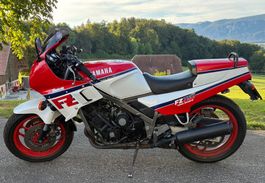 Motorrad Yamaha FZ 750 rot weiss guter Zustand - Veteran