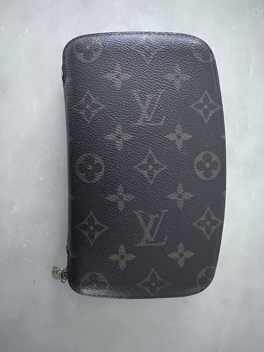 Louis Vuitton Portafogli: Louis Vuitton Portemonnaie – Usato da Frick venduto da Soleil4658 1