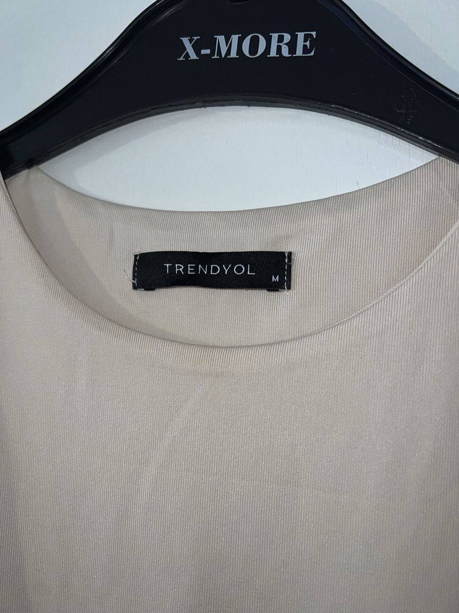 T-shirts: Body beige – Neuf (Voir description) à Biel/Bienne par Peeeep10 2