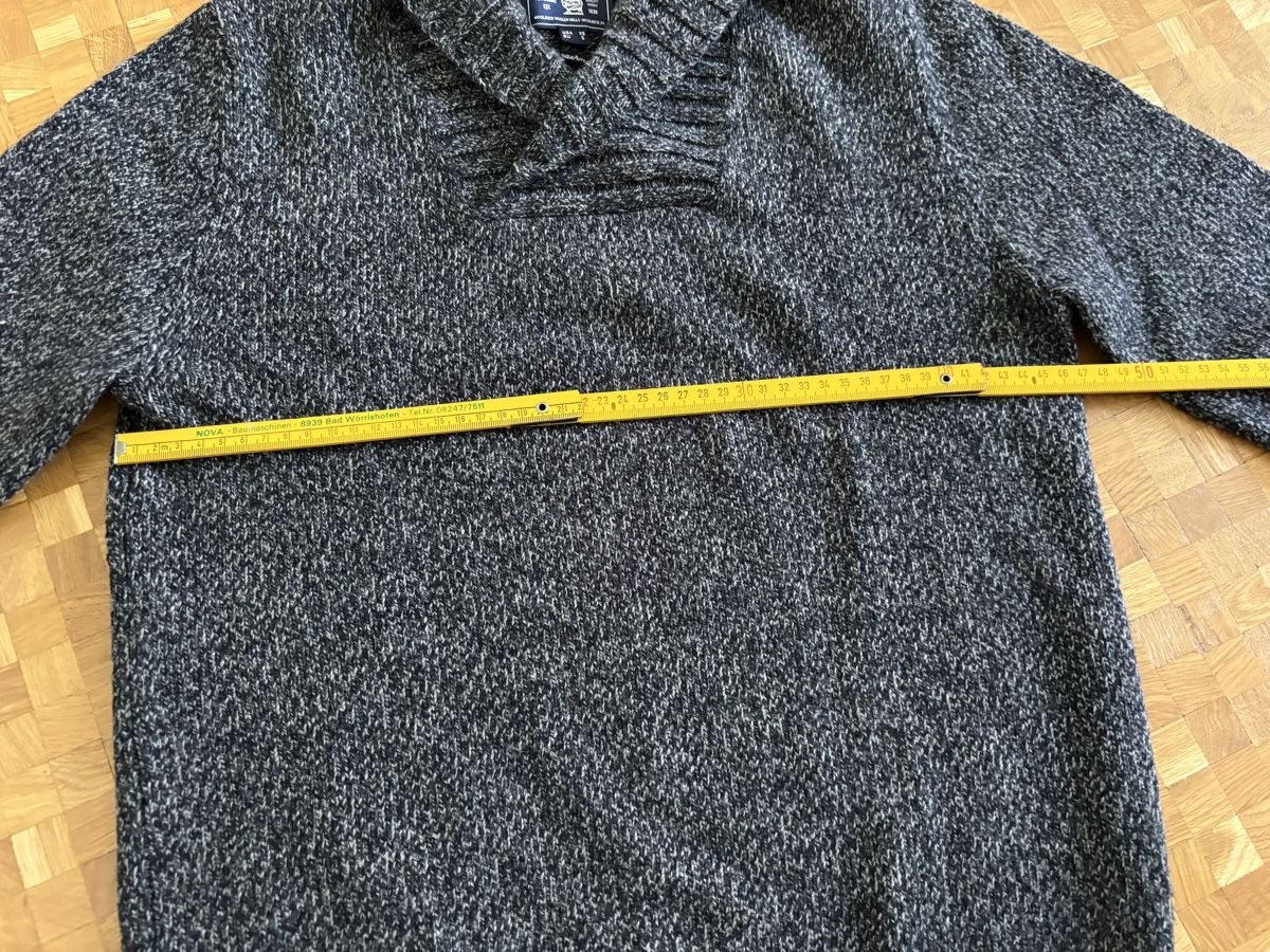 Woolrich Pullover & Sweatshirts: 2 Woolrich Herrenpullover  – Gebraucht aus Locarno von pat_8p5b 5