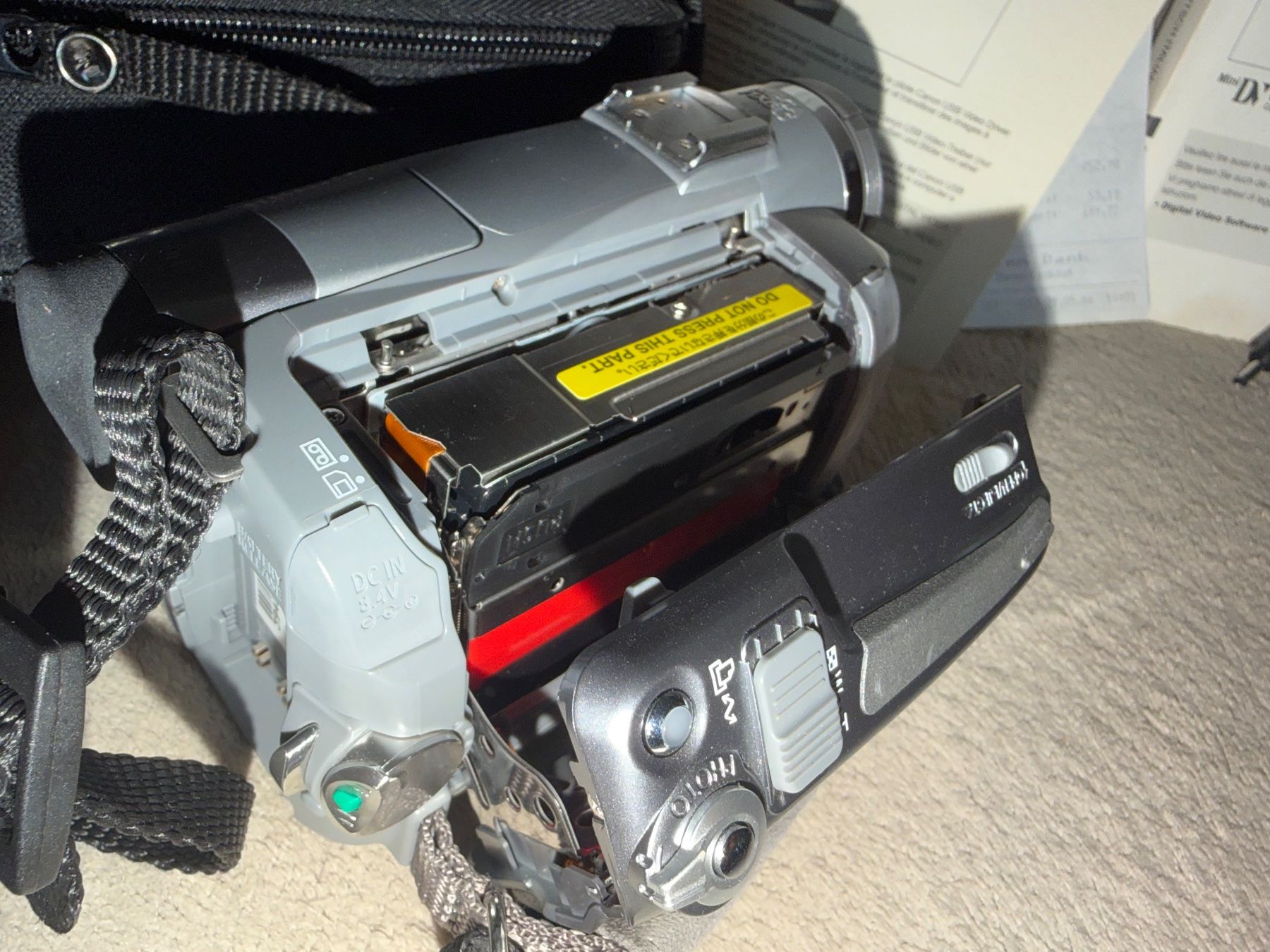 Canon Videocamere: Canon MVX 330i E Digital Video Camcorder – Usato da Aarau venduto da KorgPA 7