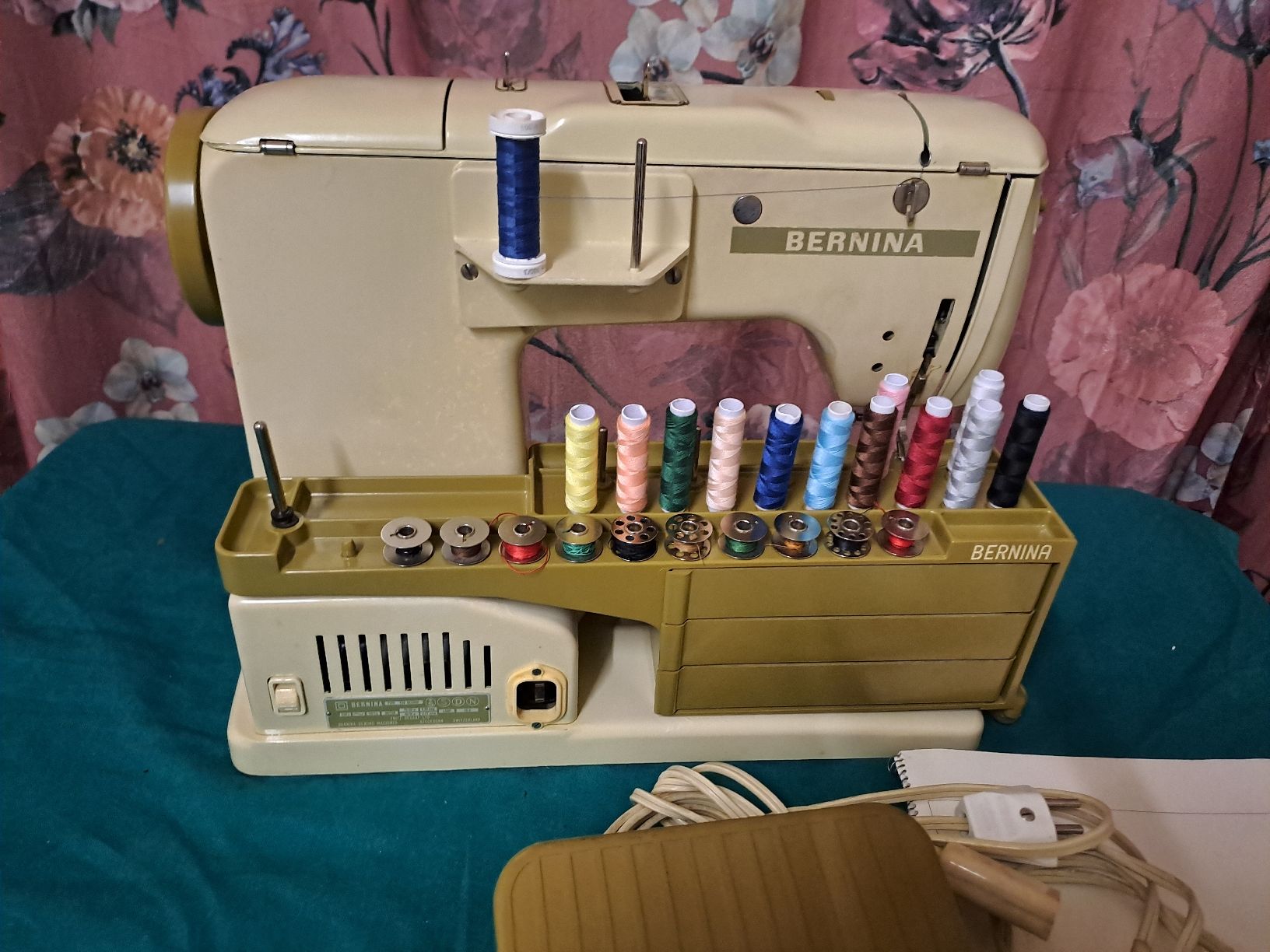 Bernina Nähmaschinen: Bernina 730 record – Gebraucht aus Belp von amalija 3