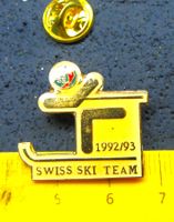 SWISSE SKI TEAM PIN GOLDIG  GLASIERT
