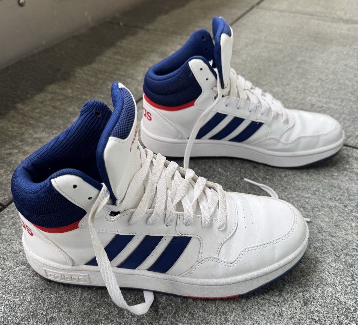 Adidas Scarpe da uomo: Adidas Hoops 3.0 Grösse 38 2/3 – Usato da Zürich venduto da iri_dqw7