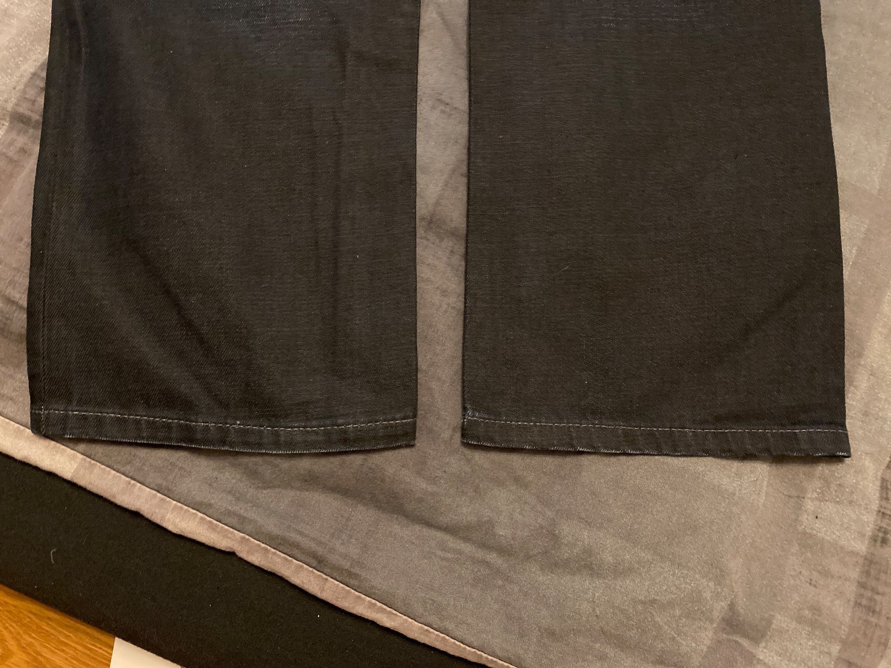 We Jeans: Jeans Herren dunkelblau Grösse 31 gebraucht – Usato da Schlieren venduto da neopreniii 2