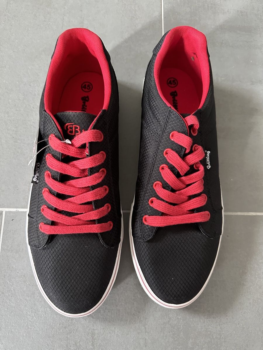 Scarpe da uomo: Baskets T 45 – Nuovo (secondo la descrizione) da Péry venduto da semsi72