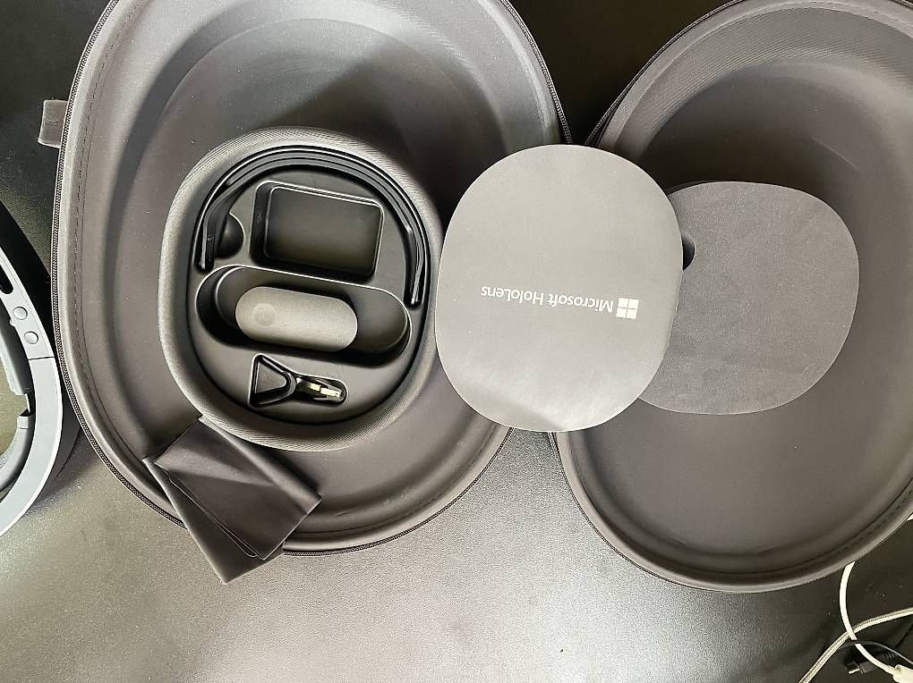 VR Brille: Microsoft HoloLens 1. Gen Modell Mixed Reality Headset  – Gebraucht aus Basel von yag2ru 2