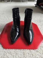 Schwarze Mango Stiefeletten in Kroko-Optik, Grösse 37