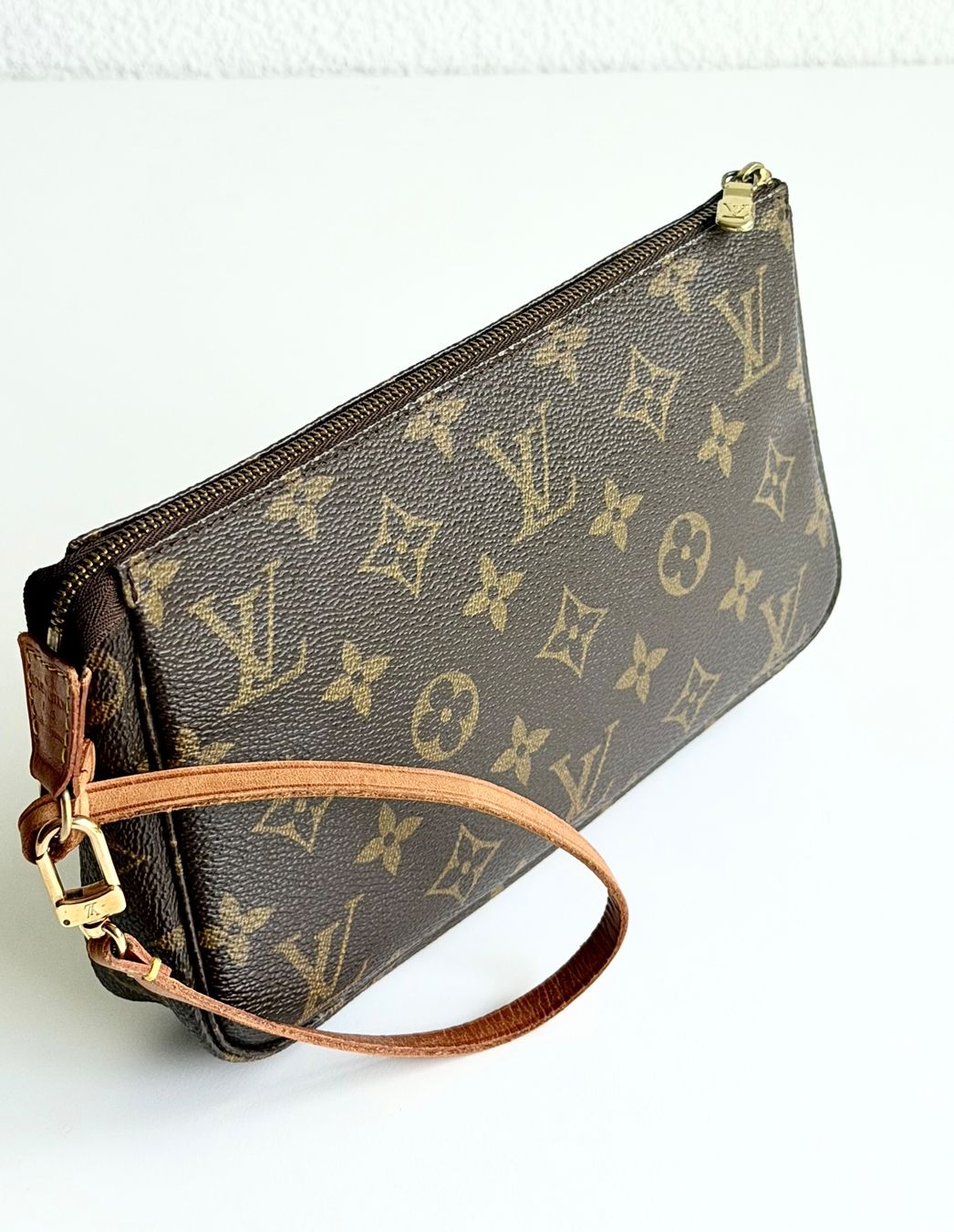 Louis Vuitton Borse da donna: Louis Vuitton Pochette Accessoires – Usato da Reinach AG venduto da gab_8s7m