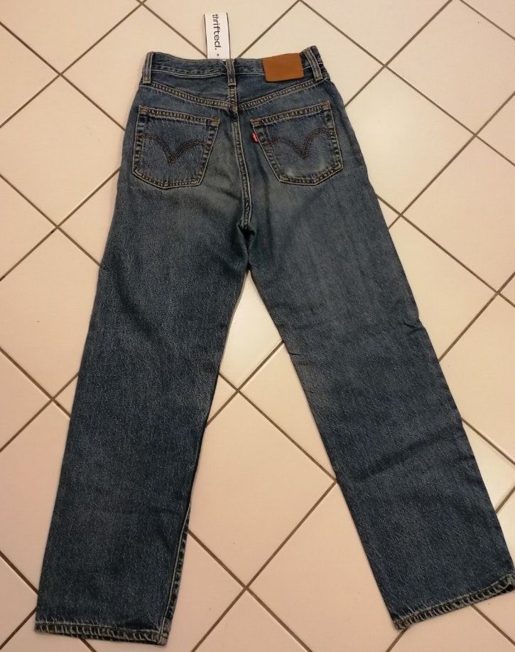 Levi's Jeans: Jeans Levi's W24 L27 – D'occasion à Ste-Croix par Sporchet 8