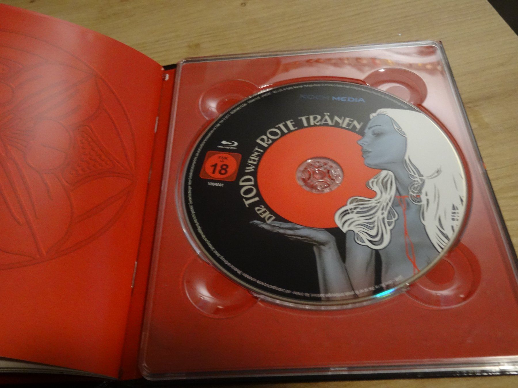 Tutti i DVDs: Der Tod weint rote Tränen Blu-ray – Usato da Olten venduto da Disc-Verkauf 2