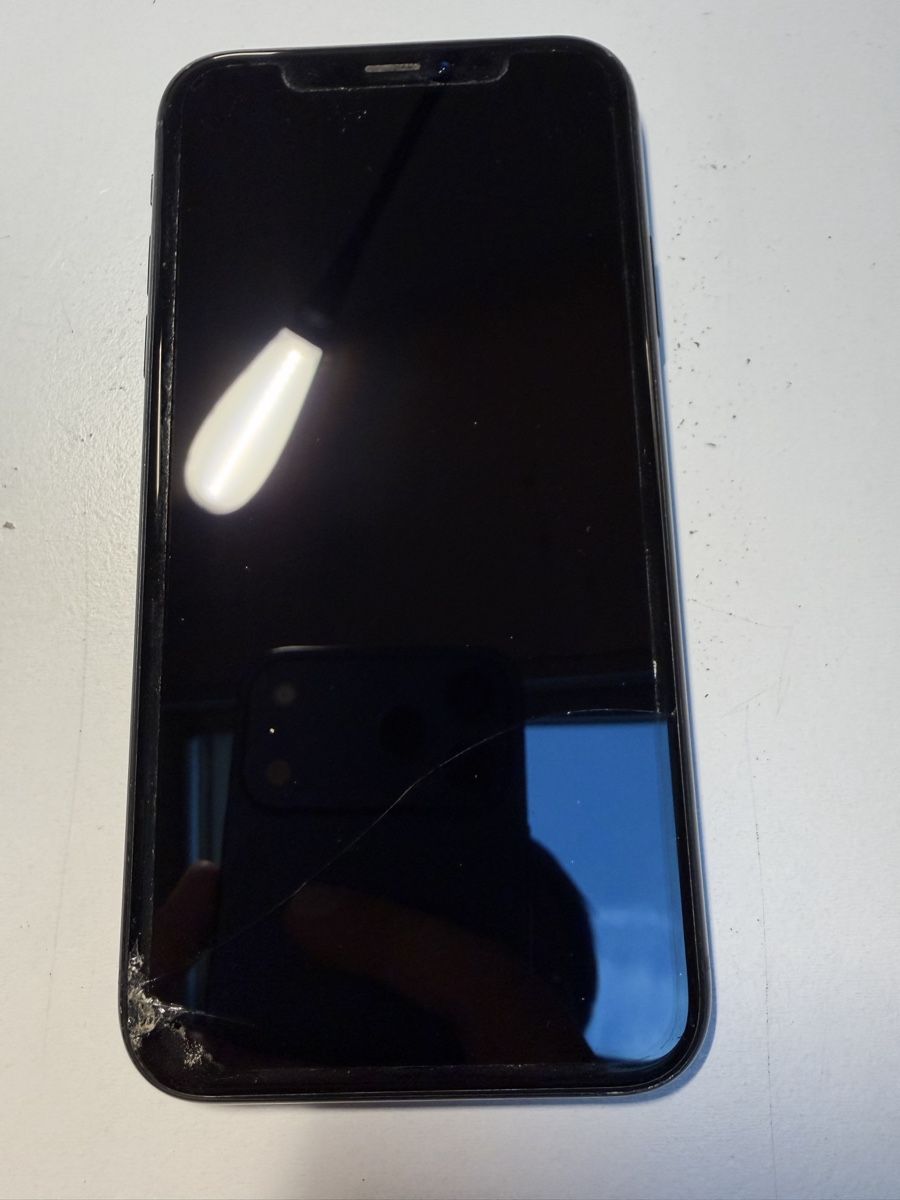 Apple Portables: Smartphone Apple iPhone noir – D'occasion à Villeret par JojololoX9 1