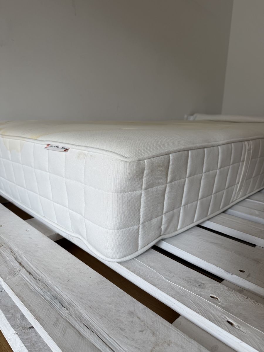 Ikea Matratzen: IKEA Matratze HYLLESTAD + Topper – Gebraucht aus Zürich von han_57v2 1