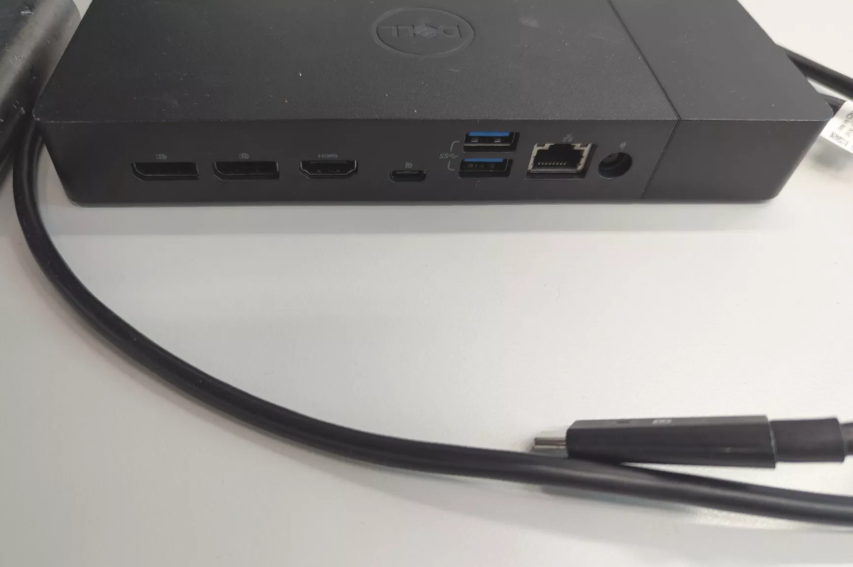Dell Docking station: Dell Dock WD19 – Usato da Zürich venduto da pointedarch 1