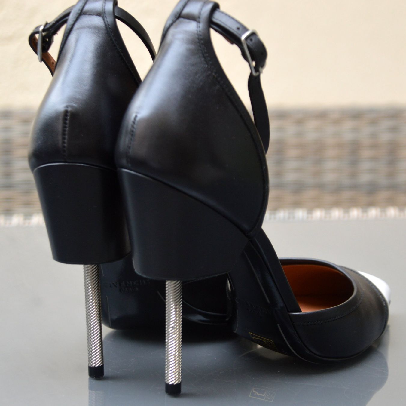 Givenchy Scarpe da donna: Pumps Givenchy .39 – Usato da Collonges venduto da Auganien 3