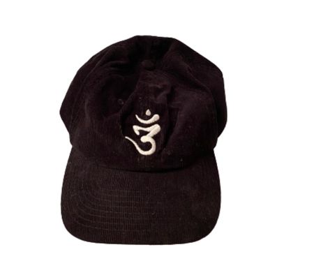 Beechfield Base Cap Fleece mit OM Symbol