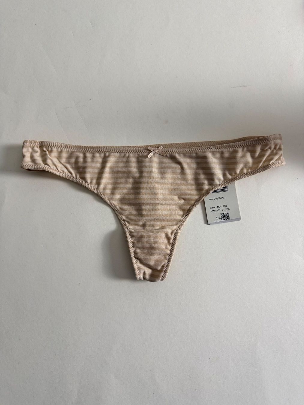 Triumph Altra biancheria intima: TRIUMPH, String NEW DAY, Grösse 36, Farbe Nude – Nuovo e nell'imballaggio originale da Rudolfstetten venduto da gst_g7xl