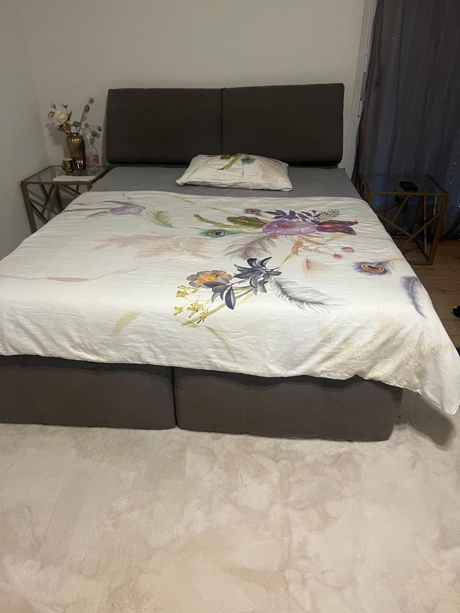 Letti: Boxspringbett Grösse 160x200cm – Usato da Ostermundigen venduto da Linda_1701 1