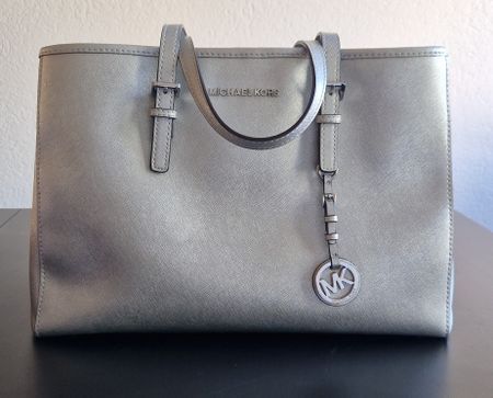 Silberne Michael Kors Tasche