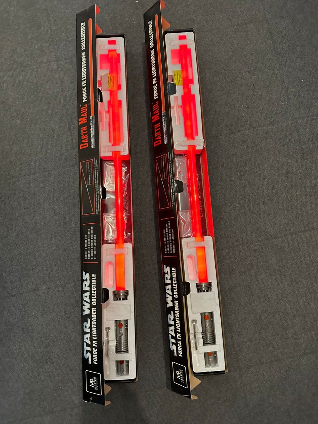 Altro per Film & Serie: 2x Darth Maul Force FX Light Saber 2006 Master Replicas – Nuovo (secondo la descrizione) da Reinach BL venduto da BachoferRaeumungen 1