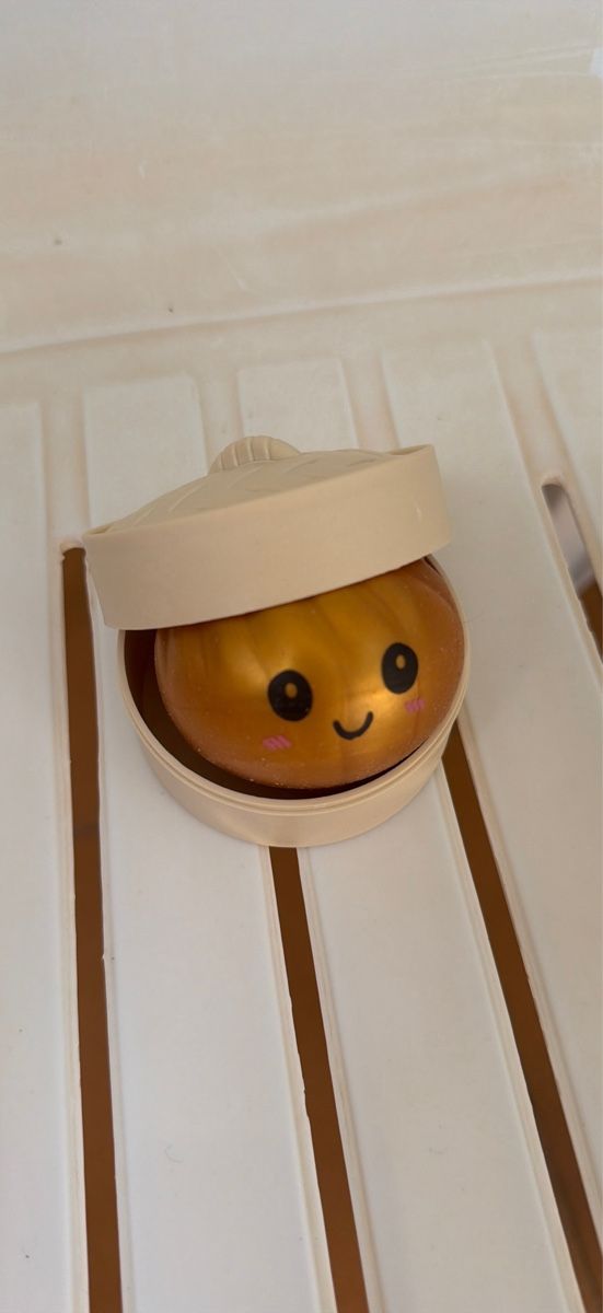 Spielzeuge: Dumpling gold klein – Neu (gemäss Beschreibung) aus Unterkulm von reb_lj7b 1
