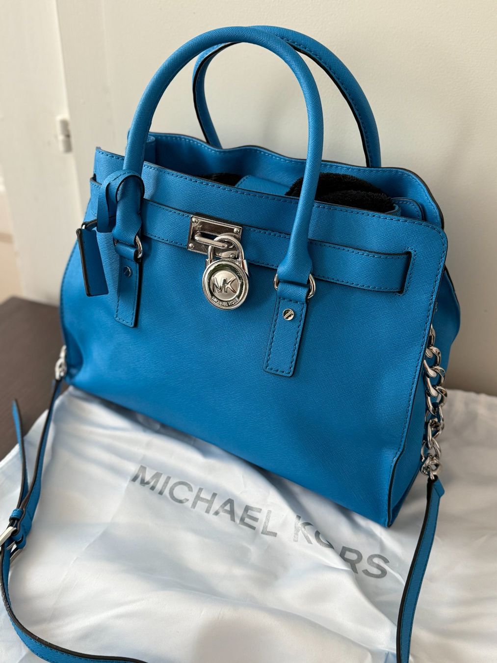 Michael Kors Borse da donna: Sac à main bleu Michael Kors – Nuovo e nell'imballaggio originale da Le Locle venduto da tchanatakoua 6