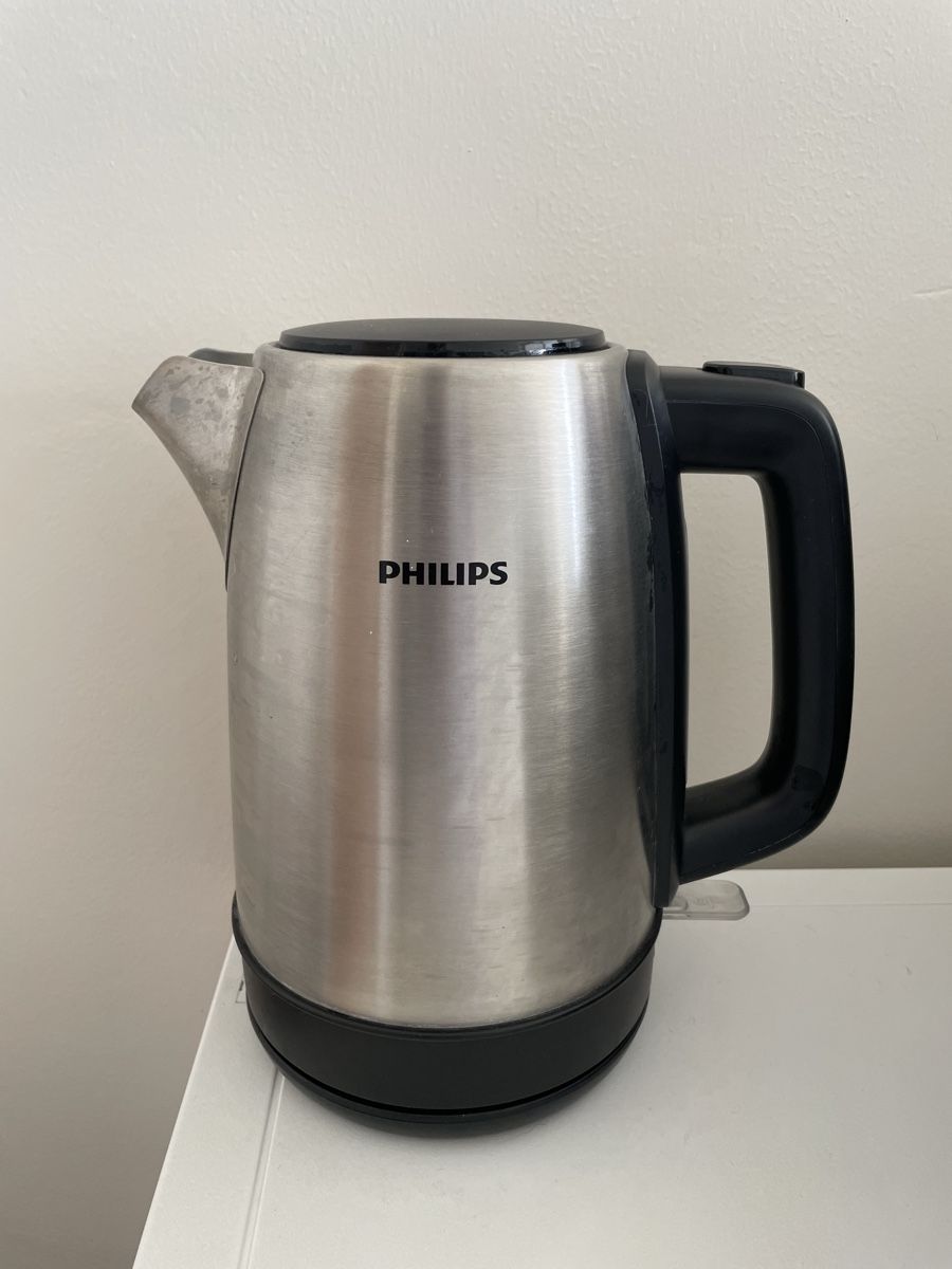 Philips Bollitori: Bouilloire PHILIPS – Usato da Meyrin venduto da jul_w7p9
