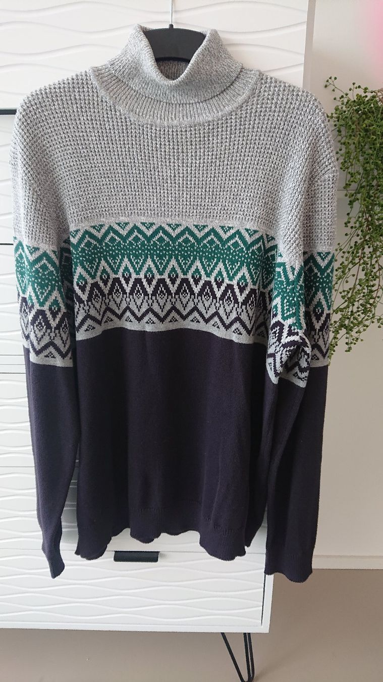 Pullover & Sweatshirts: Herrenpullover Grösse 2XL, 100% Baumwolle - NEU – Neu und originalverpackt aus Zürich von Piki7