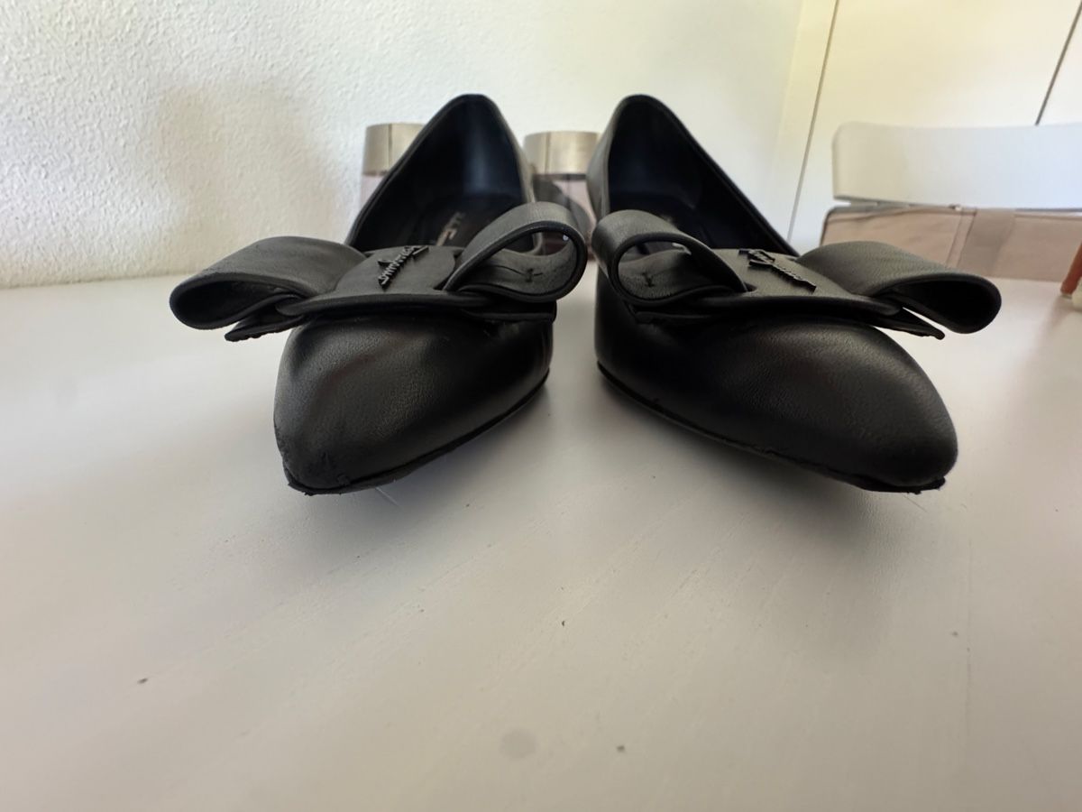 : Salvatore Ferragamo Pumps schwarz 7.5 – Usato da Oberglatt ZH venduto da jul_nhy7 1