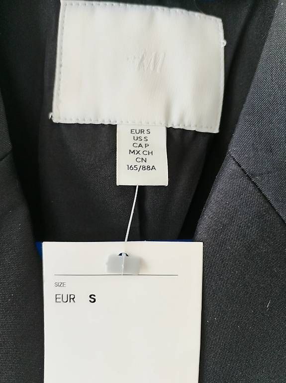 Giacche: Neuer Blazer von H&M – Usato da Sursee venduto da Cynthia7889