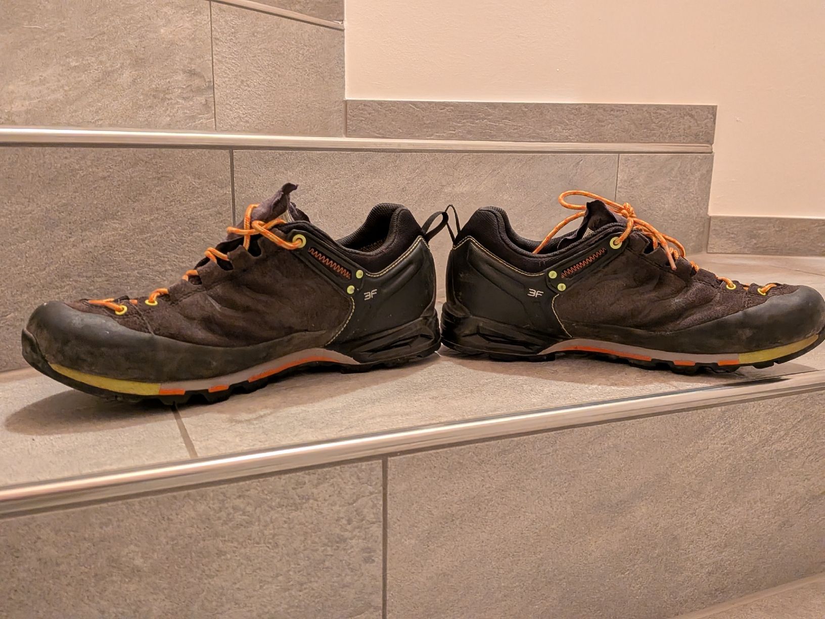 Salewa Chaussures hommes: Salewa Wanderschuh 44.5 – D'occasion à Maur par Menalda89 5