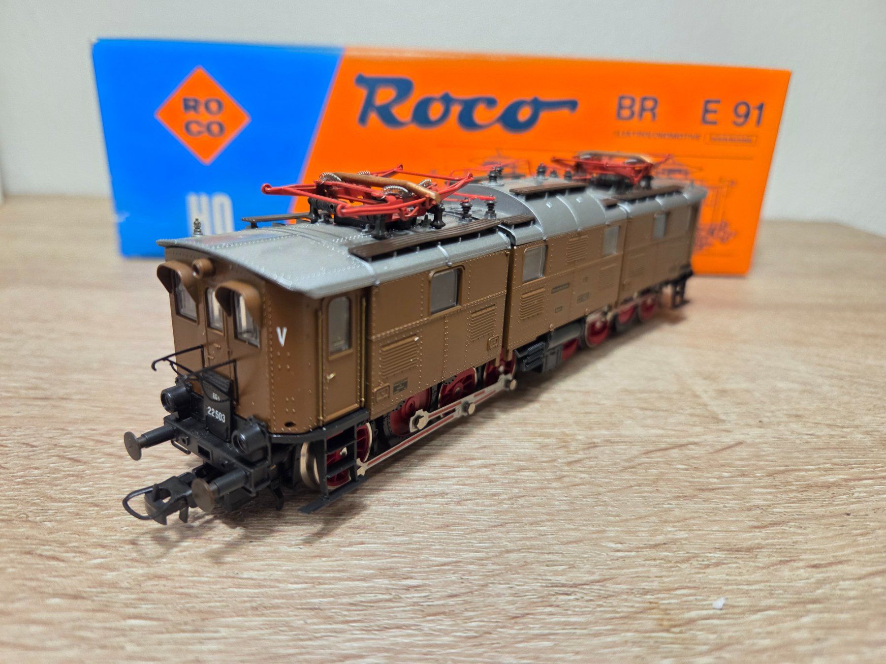 Roco Modelleisenbahnen: Roco 04139 B E-Lok BR E91 DR H0 – Gebraucht aus St-Aubin-Sauges von Lo_Go 2