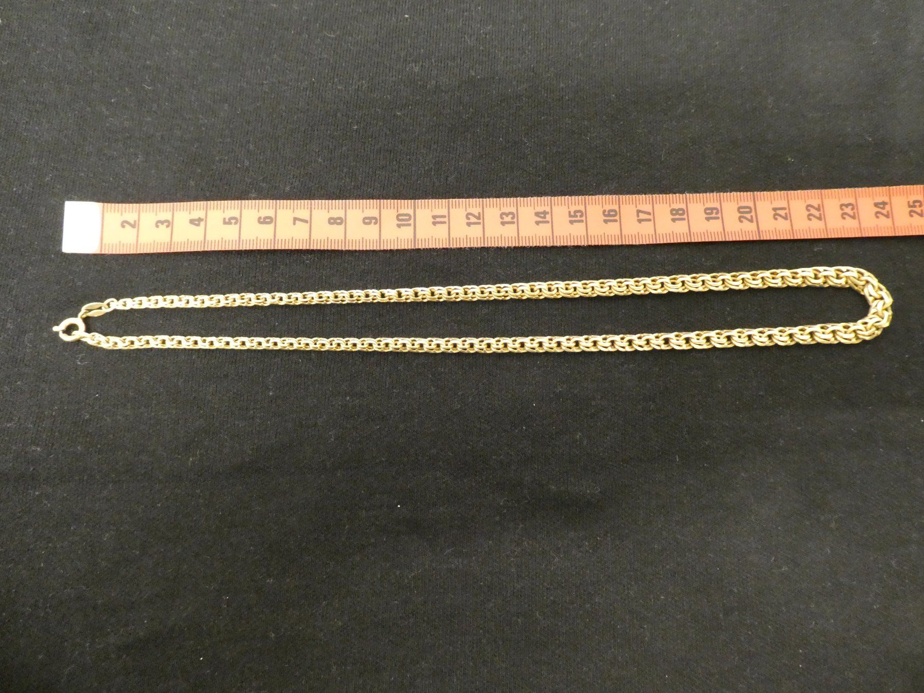 Catenine: Goldfarbene Kette Schmuck – Usato da Tann venduto da Geepap