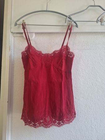rotes Seiden-/Spitzen-Top mit Rückenreissverschluss, Gr. S
