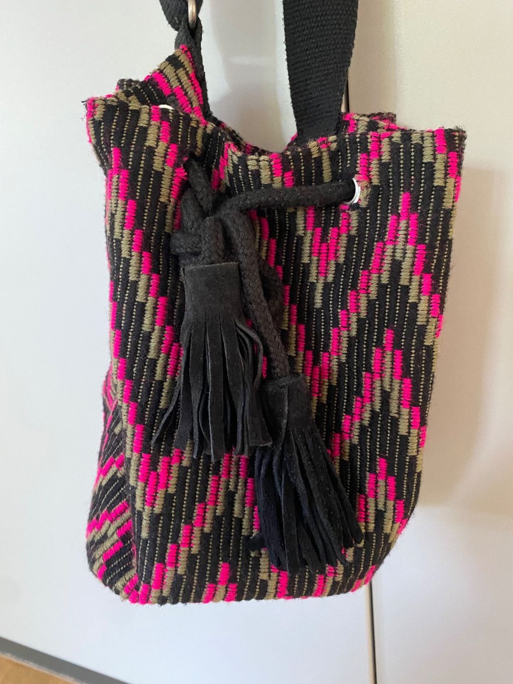 Becksöndergaard Taschen für Damen: Tasche Beck Sondergaad rosa schwarz – Gebraucht aus Fribourg von dafral