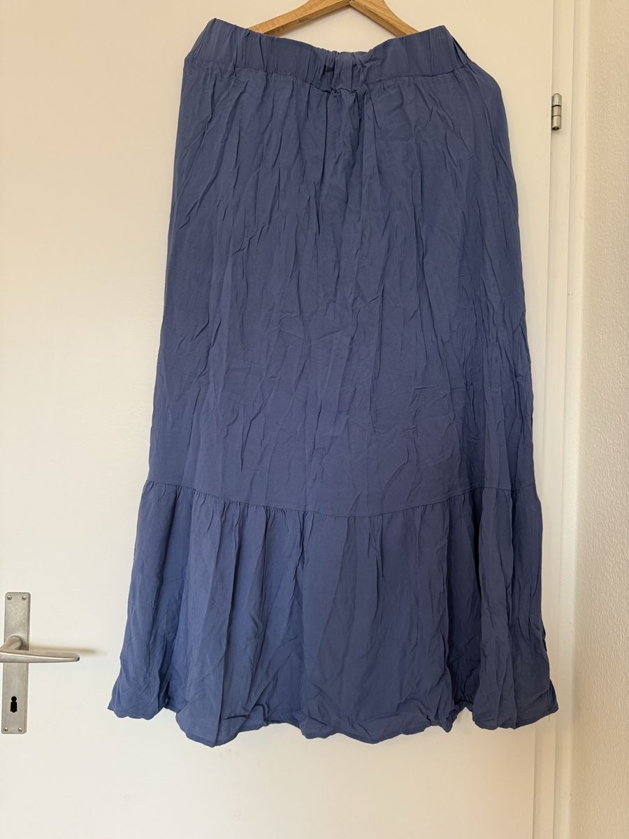 Röcke: Damen Rock blau lang Grösse m/l – Gebraucht aus Belp von Lu96