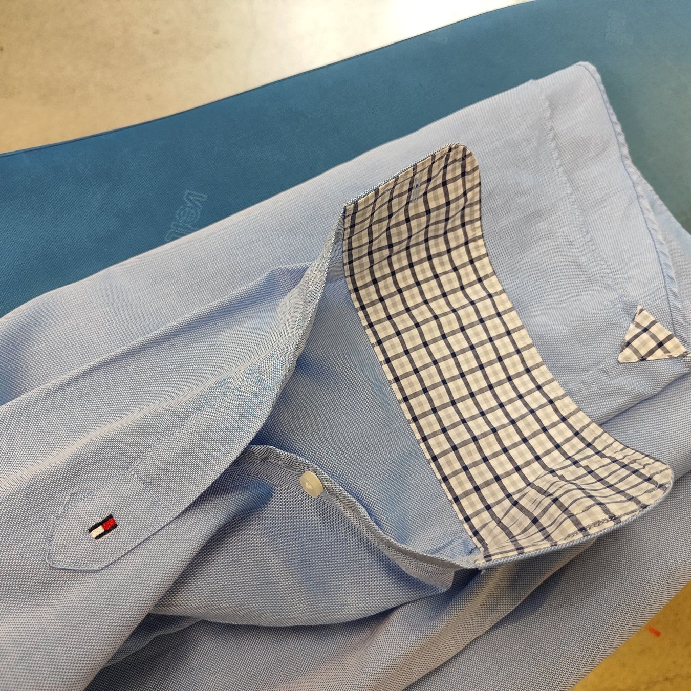 Tommy Hilfiger Camicie: Hilfiger Herrenhemd GR 42 – Nuovo e nell'imballaggio originale da Langnau am Albis venduto da Judithsebi 3