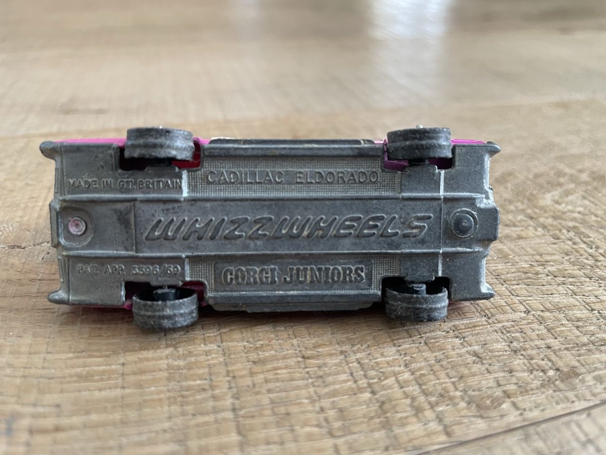 Corgi Toys Voitures modèles: Corgi Juniors Cadillac Eldorado WhizzWheels – D'occasion à Frauenfeld par Challenger77 3
