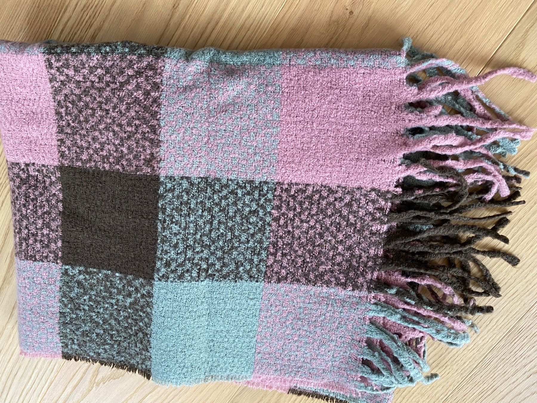 Foulard & Sciarpe: Schalpaket: 2 bunte fröhliche Schals – Usato da Einsiedeln venduto da PaedeK84 1