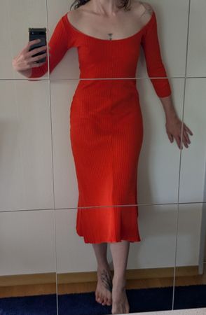 Zara Kleid gerippt rot orange brick Grösse M Herbst cotton