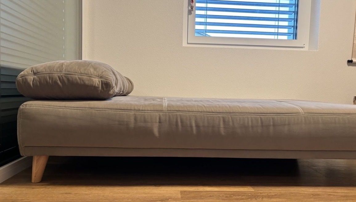 Divani: Bett-Sofa – Usato da Uster venduto da aim_t6jm 2