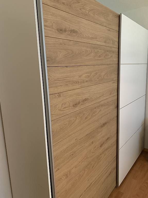 Schränke: Kleiderschrank – Gebraucht aus Aarau Rohr von manon_b74