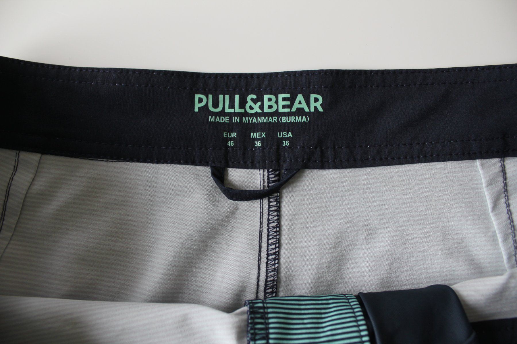 Costumi da bagno: Maillot de bain / Badehose PULL & BEAR   t. 46 – Usato da Peseux venduto da Gilloss 5