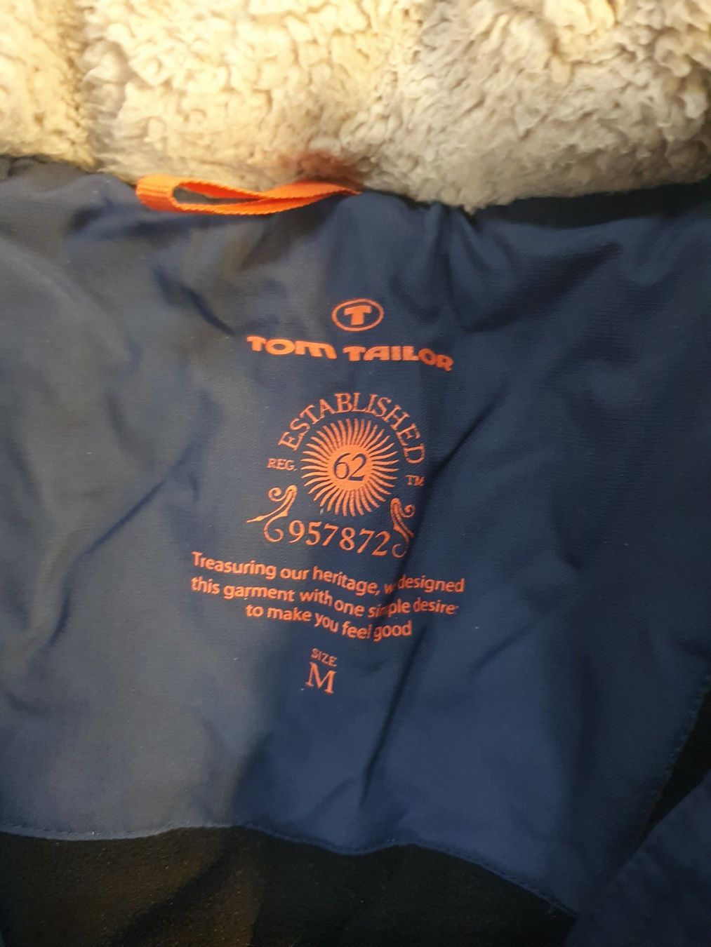 Tom Tailor Giacche: Tom Taylor Winterjacke blau grösse M – Usato da Zürich venduto da loosebone 1