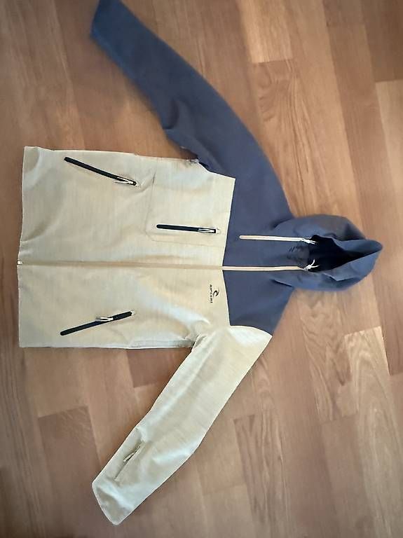 Giacche: Ripcurl - Snowboard Jacke – Usato da Oberkirch LU venduto da den_hhd5 2