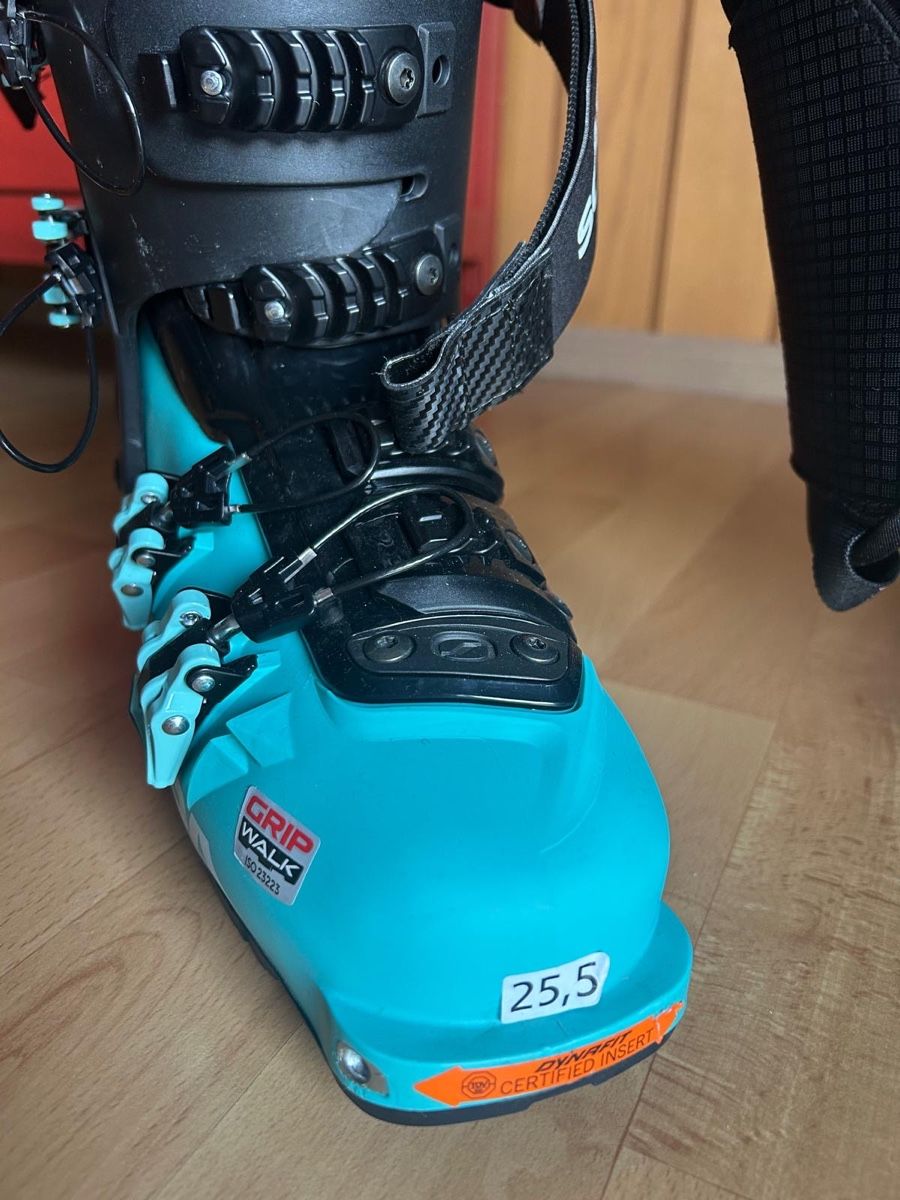 Scarpa Damenschuhe: Scarpa 4-Quattro XT Damen Skischuh – Neu (gemäss Beschreibung) aus Lenzerheide/Lai von andri910 4