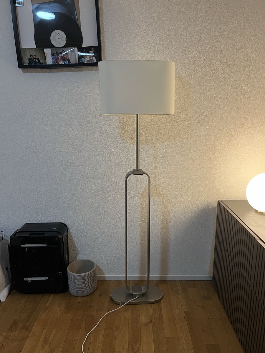 Ikea Lampen: Ikea UPPVIND stehlampe – Gebraucht aus Luzern von aramayashop