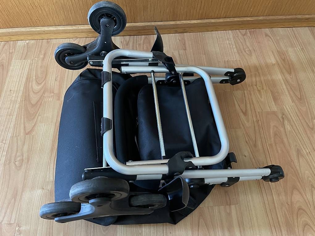 Sonstiges für Haushalt & Wohnen: Einkaufstrolley Aluminium – Gebraucht aus Oensingen von Chuet 4