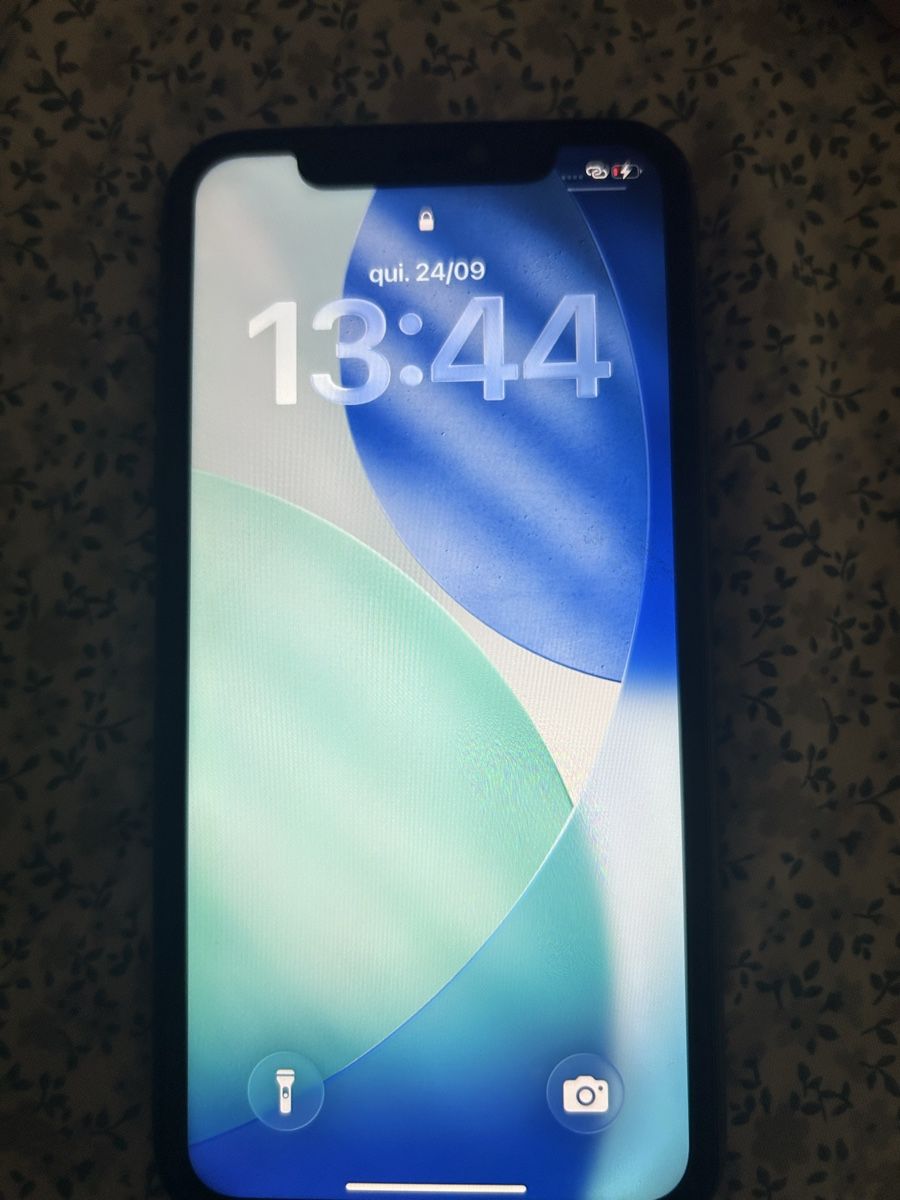 Apple Handys / Smartphones: iPhone 11 – Gebraucht aus Lausanne von van_7pp7 1