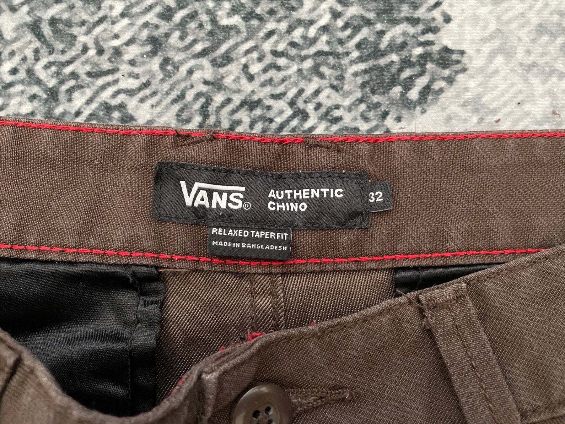 Vans Pantaloni: Vans - Authentic Chino (Brown) – Usato da Chiasso venduto da Er_Mon 3